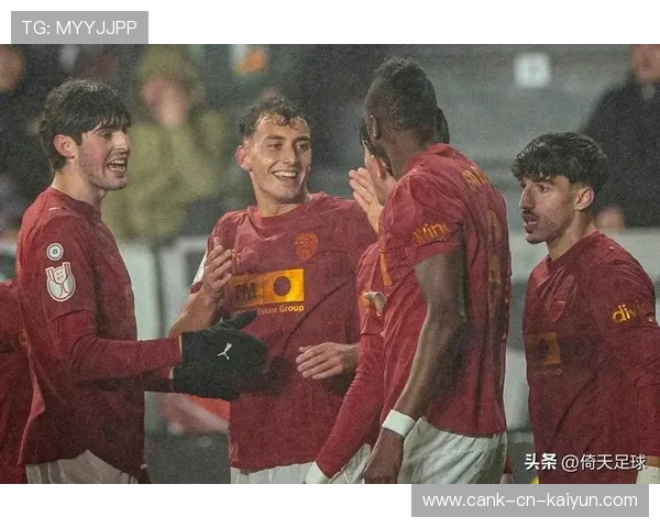 法甲高潮：超级德比，里尔逆转巴黎，精彩纷呈，法超杯里尔和巴黎圣曼比分