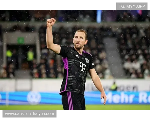 莱万再刷纪录：德甲史上第一射手扩展到第240球，德甲莱万破纪录